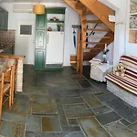Cosy Maisonette Close To Poros,epidauros,nafplio Taktikoupoli