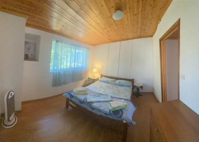 Cosy Maisonette Close To Poros,epidauros,nafplio